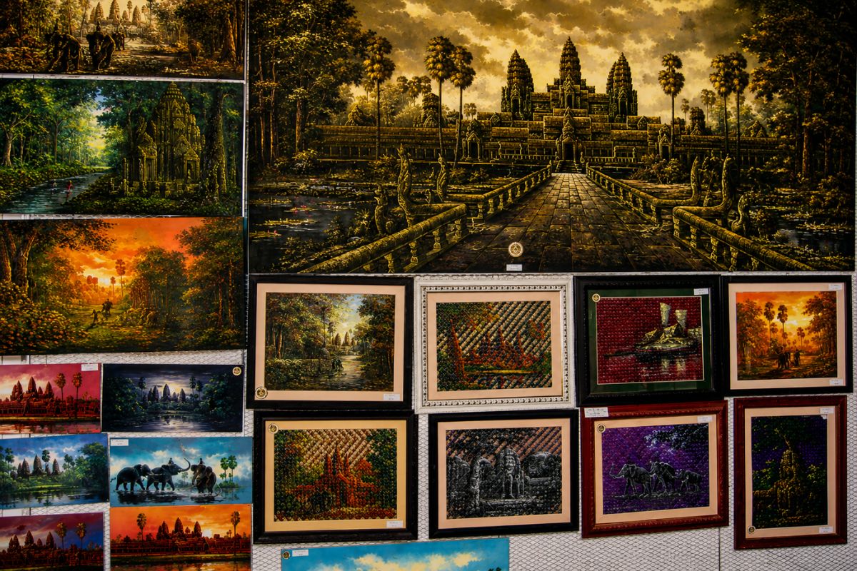 Handmade paintings in Siem Reap